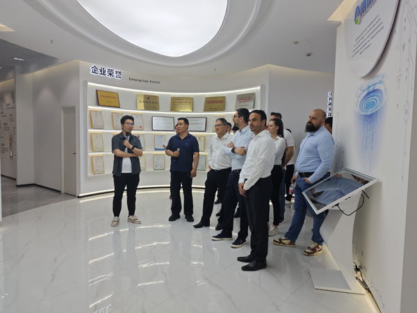 358da3f424feda3fda06bee1ec63cbdb